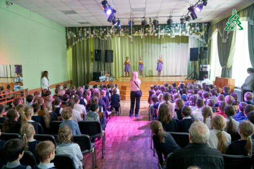 Концерт клубных формирований ДК «Опалиха» в МБОУ Опалиховская гимназия
