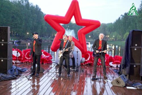 Яркая концертная программа в парке культуры и отдыха «Ивановские пруды»