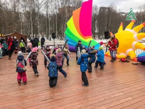 Финальный день Широкой Масленицы встретили в парке культуры и отдыха «Ивановские пруды»