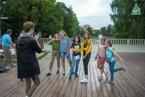 В парке культуры и отдыха «Ивановские пруды» прошел уникальный мастер-класс «Как стать видеоблогером»