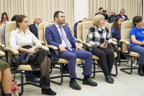 Директор МАУК «Парки Красногорска» Эмиль Амирханян принял участие в форуме «Вся культура»